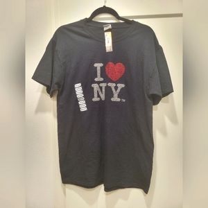 NWT Black I Love NYC T shirt